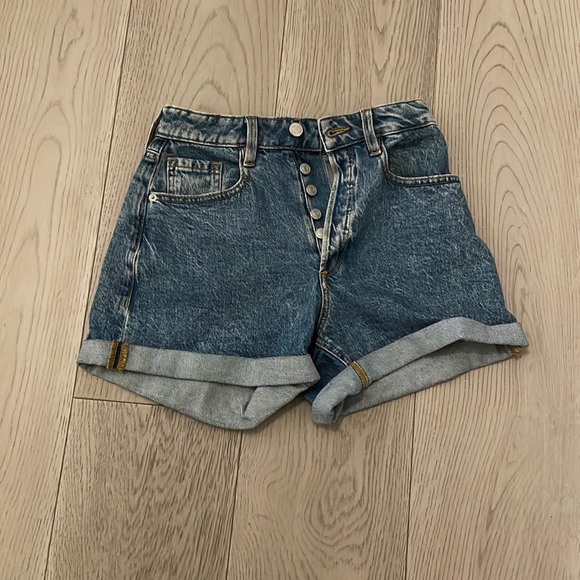 High wasted Denim shorts - Picture 1 of 1